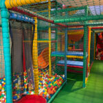 Babyhotel Ballunspitze heeft ook een indoor speeltuin.