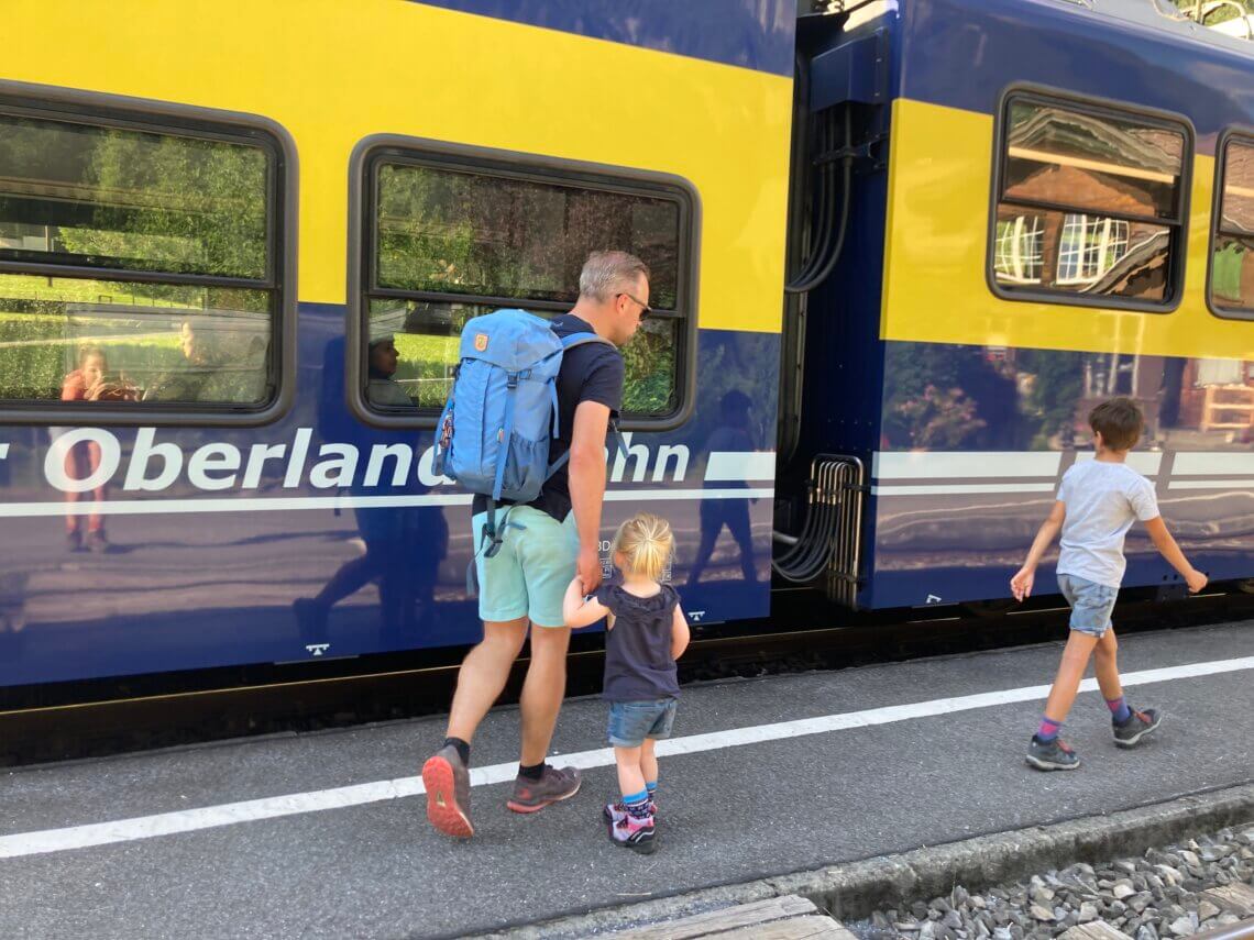 Met de trein is niet alleen leuk maar ook duurzaam en relaxed! 