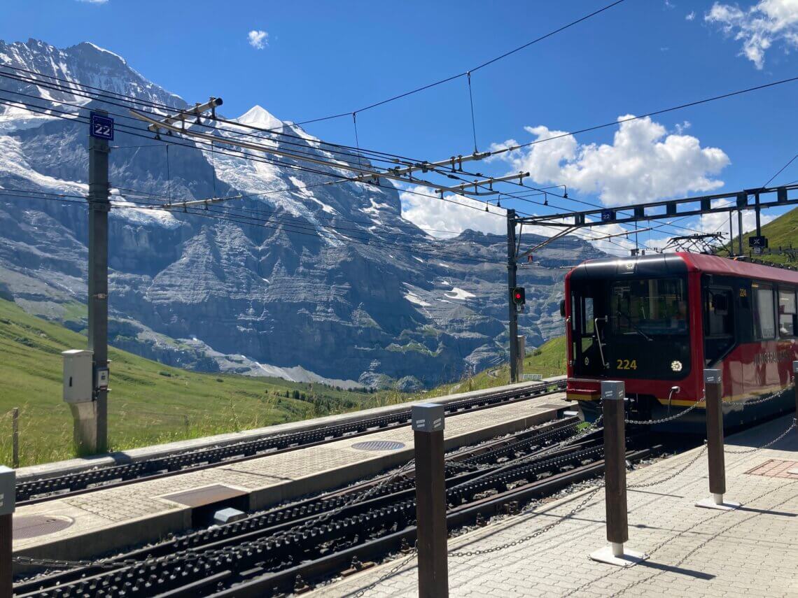 Treinpassen in Zwitserland, het zijn er zoveel, welke geeft toegang tot bijvoorbeeld de Kleine Scheidegg?