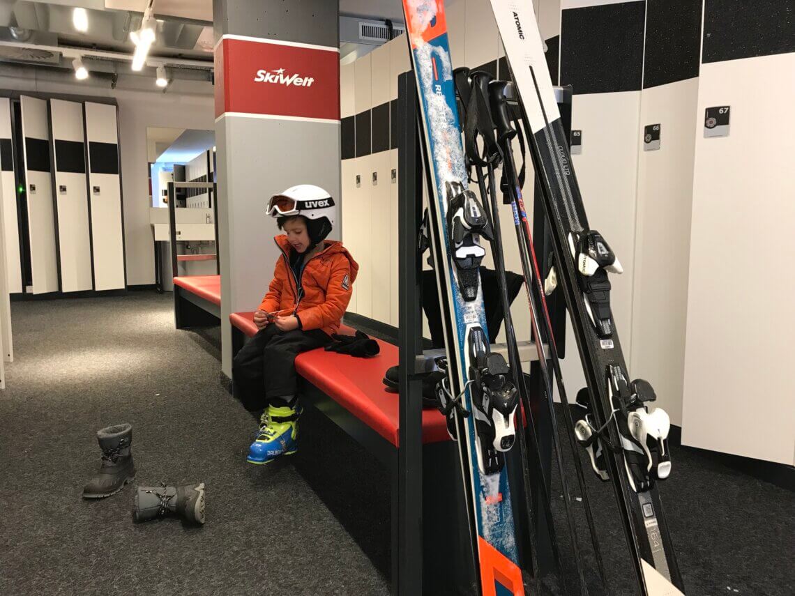 Lockers zijn super handig en scheelt veel gesjouw bij een eerste wintersportvakantie met kinderen.