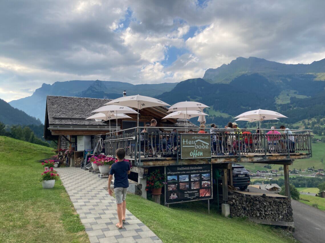 Restaurant Heuboden bij Grindelwald is echt een tip om lekker te gaan eten!