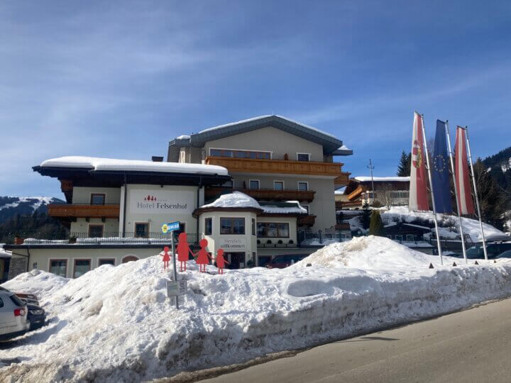 Hotel Felsenhof, een heerlijk kinderhotel in Flachau in Oostenrijk.