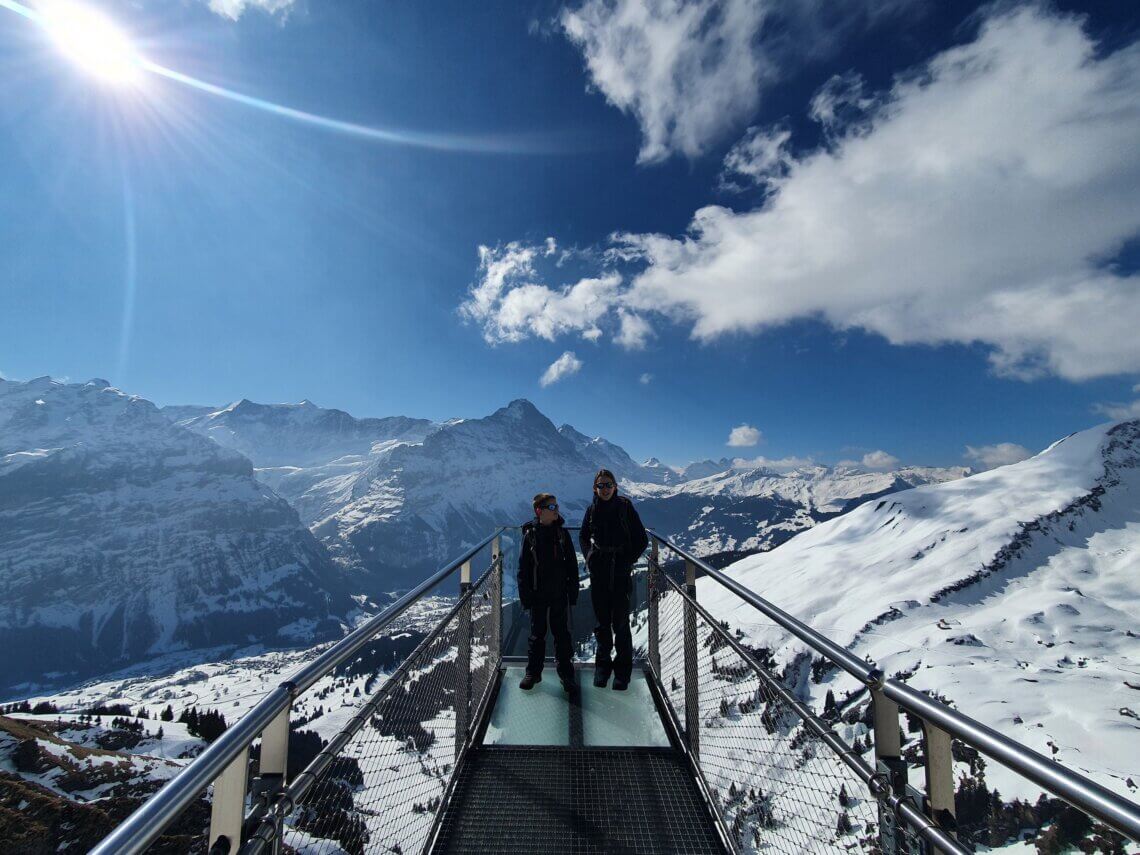 Met spectaculaire uitzichten bij het viewpoint op het einde.