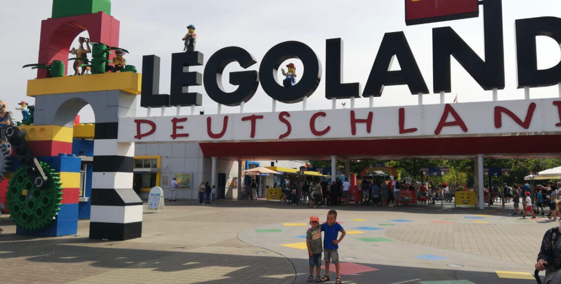 Legoland Duitsland is een prima tussenstop richting de bergen.