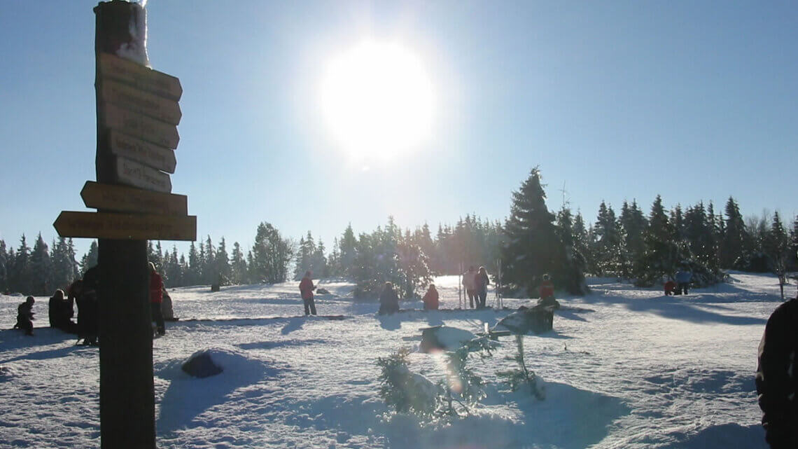 Niet skiën? In Willingen kan je ook prachtig winterwandelen! © Foto: Skigebied Willingen