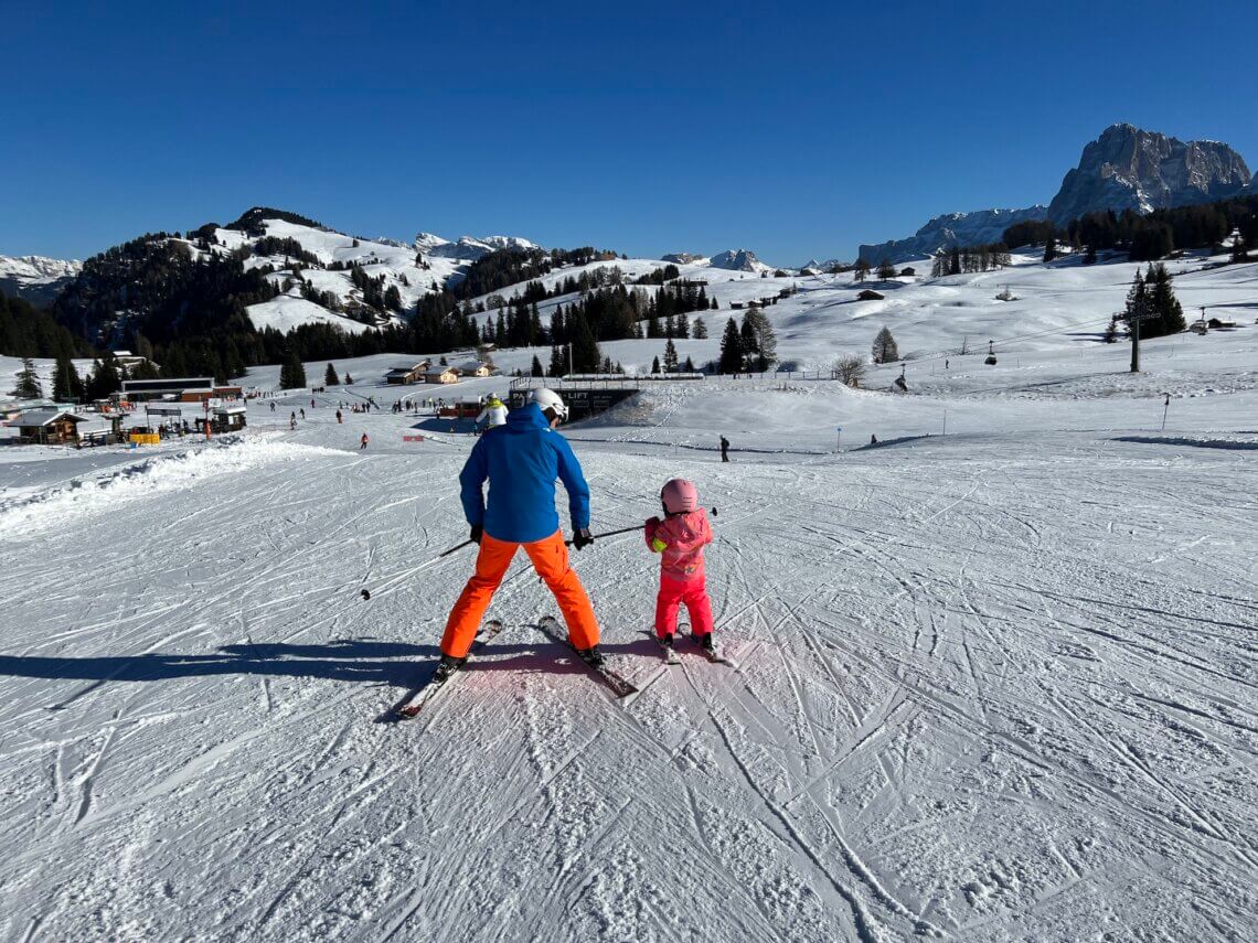 De Seiseralm is een fijn skigebied voor gezinnen, je vindt hier mooie brede en makkelijke skipistes.