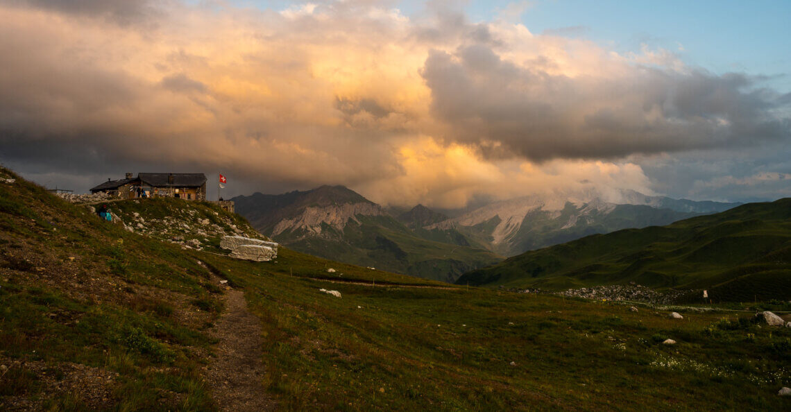 We zien de Charschinahütte in de verte al liggen.