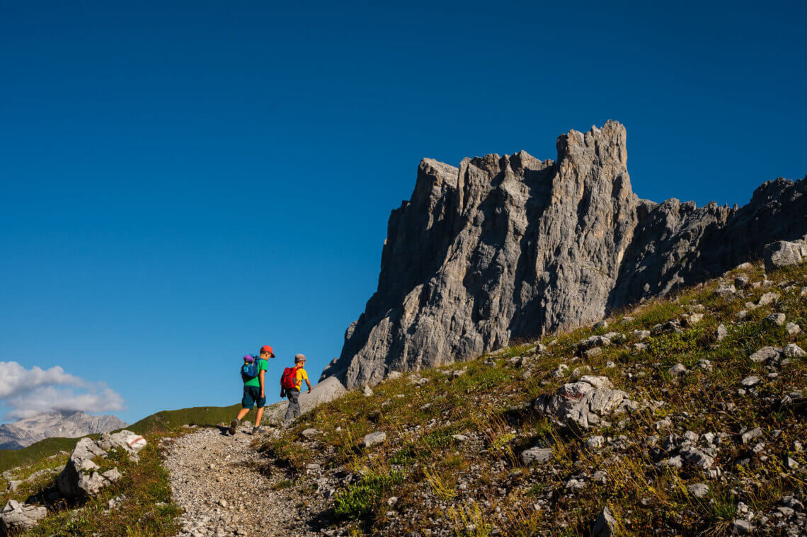 Op de tweede dag hebben we een korte maar steile klim naar de Drusator op 2342 meter.
