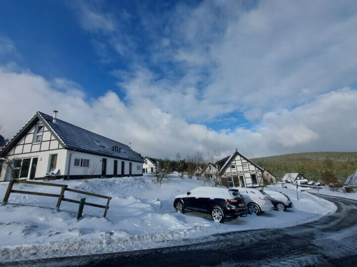 Landal WInterberg heeft 200 comfortabele chalets, sommige geschakeld, ideaal met 2 gezinnen of familie.