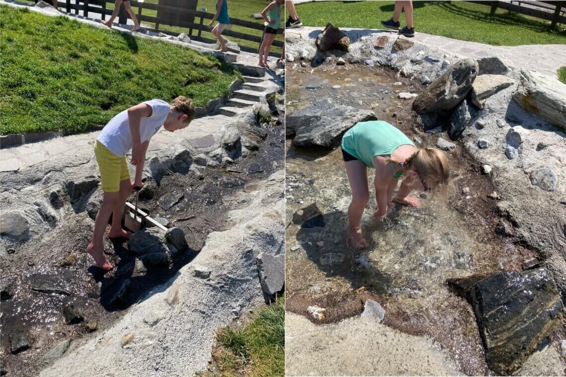 Heerlijk afkoelen bij de waterspeeltuin.