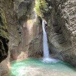Wauw, de Kozjak waterval is een paradijselijke waterval middenin de Soca vallei!