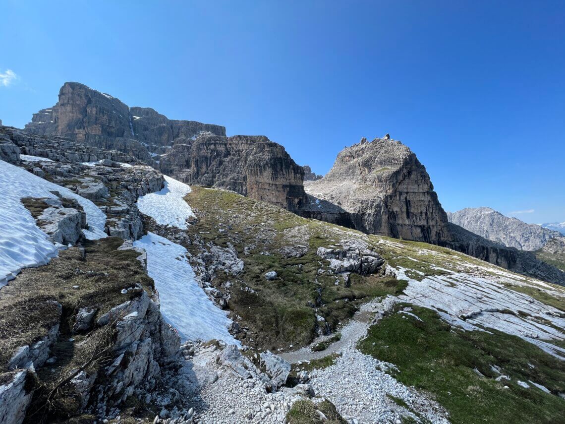 De prachtige Brenta dolomieten zijn heel geschikt voor een huttentocht.