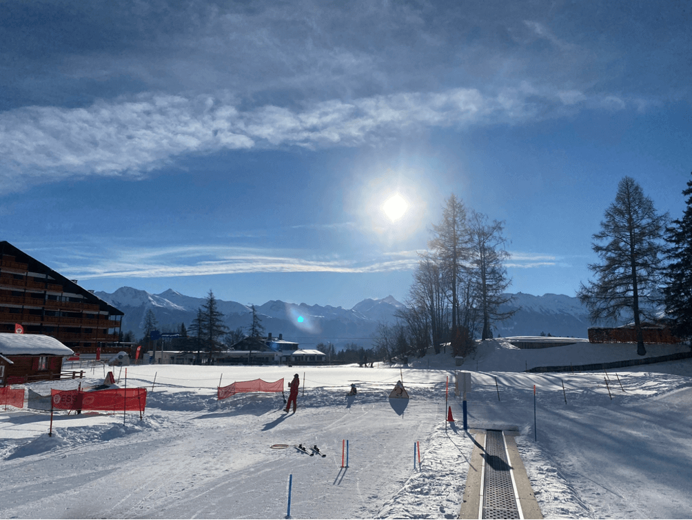 In Crans-Montana met kinderen? Dan is Snow Island heel geschikt.