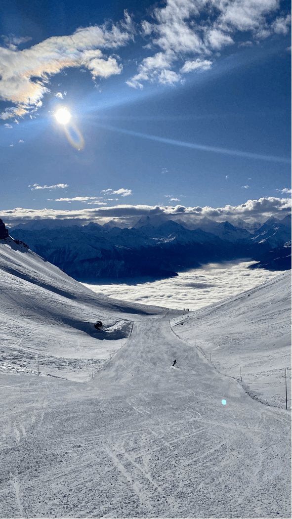 De piste Zabona, breed en rustig.