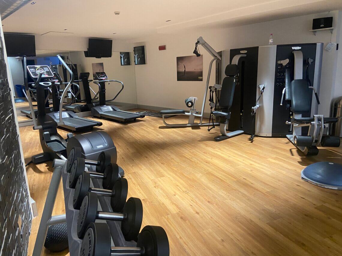 Hotel Montana gym 01