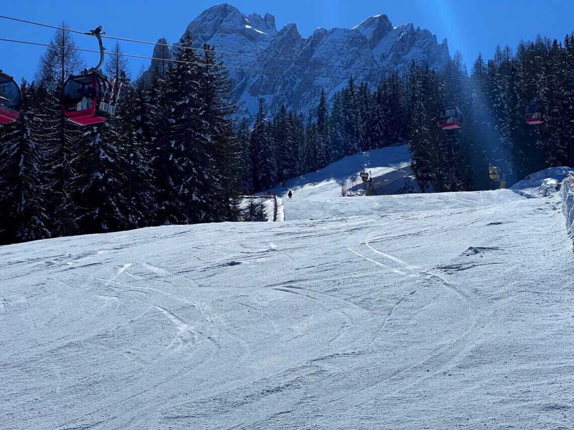 Het mooie, rustige skigebied 3 Zinnen in de Dolomieten.