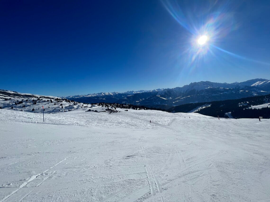 Prachtige brede pistes in skigebied Flims-Laax.