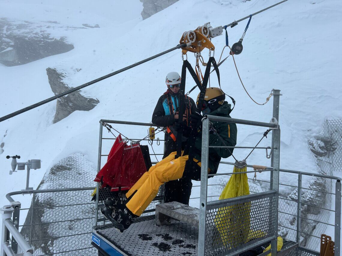 Ziplinen bij Les Arcs.