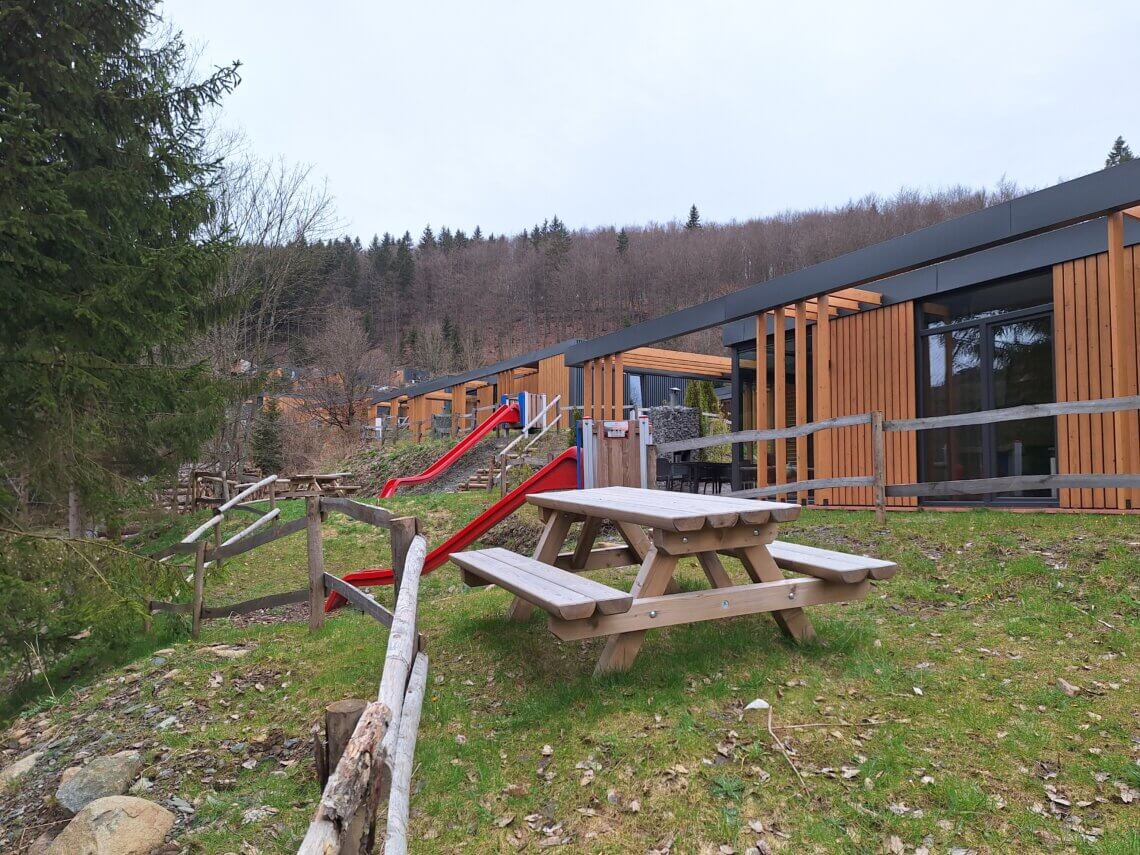 UplandParcs Sauerland is een nieuw park met ook speciale kindercottages.