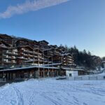 Hotel Nendaz 4 Vallées & Spa is een groot hotel in Nendaz in Zwitserland.