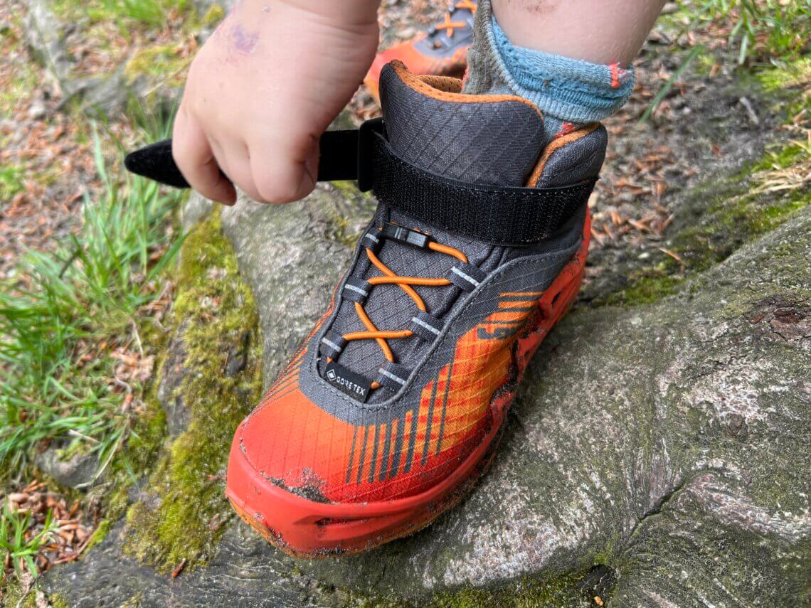 LOWA Merger GTX QC JR met handige klittenbandsluiting