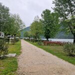 Glamping Boutique Lago Idro heeft ook mooie kampeerplekken met uitzicht op het meer.