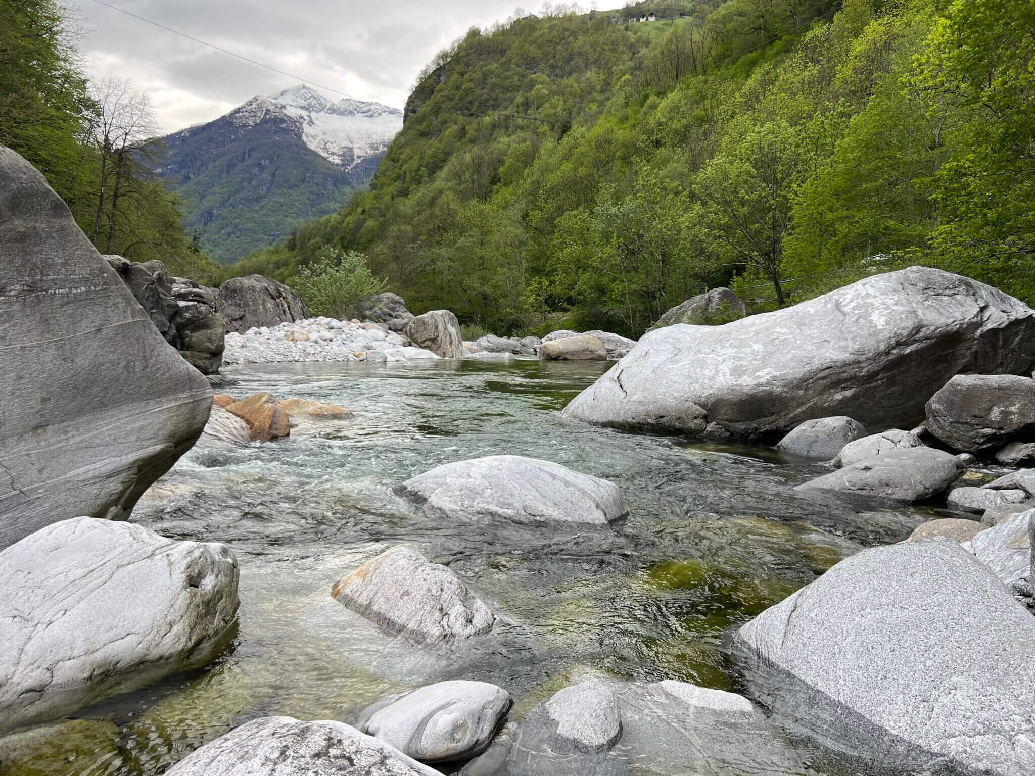 Vallemaggia en Valle Verzasca: prachtige valleien in Ticino in ...