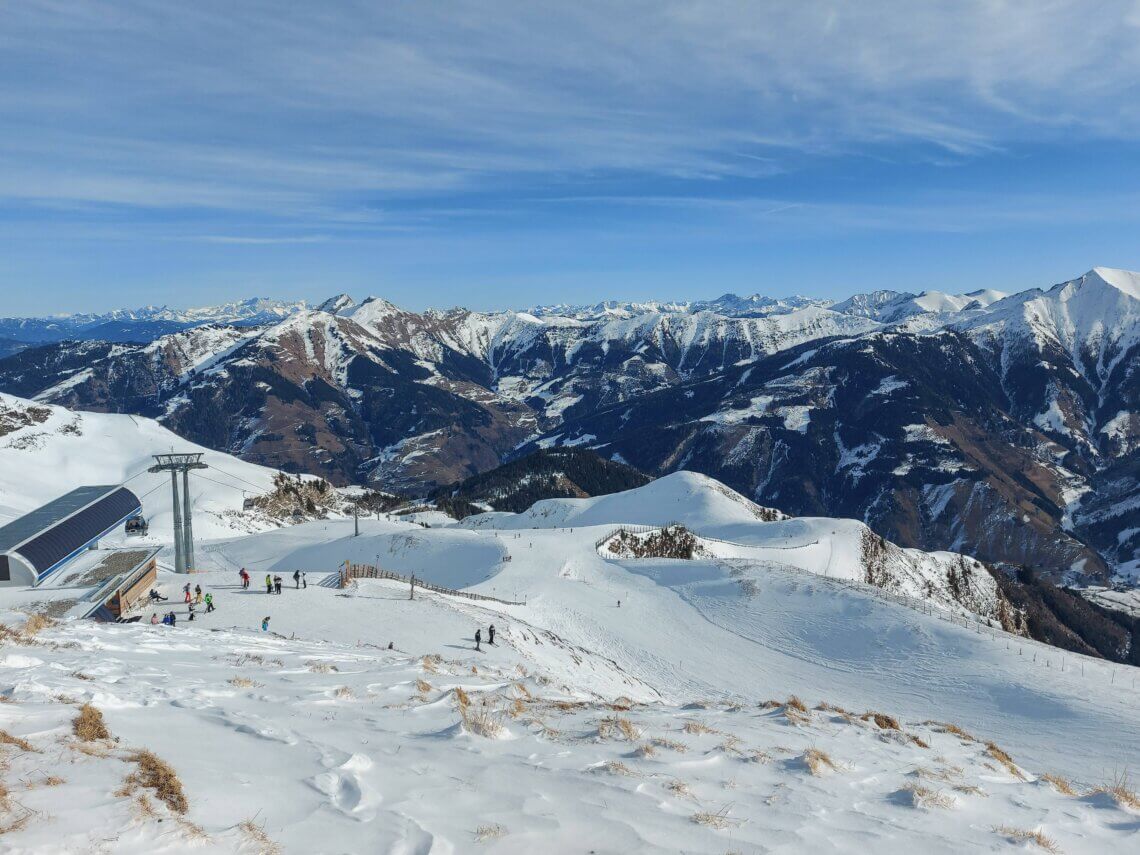 Een fantastisch uitzichtpunt bij het berstation van de Gipfelbahn