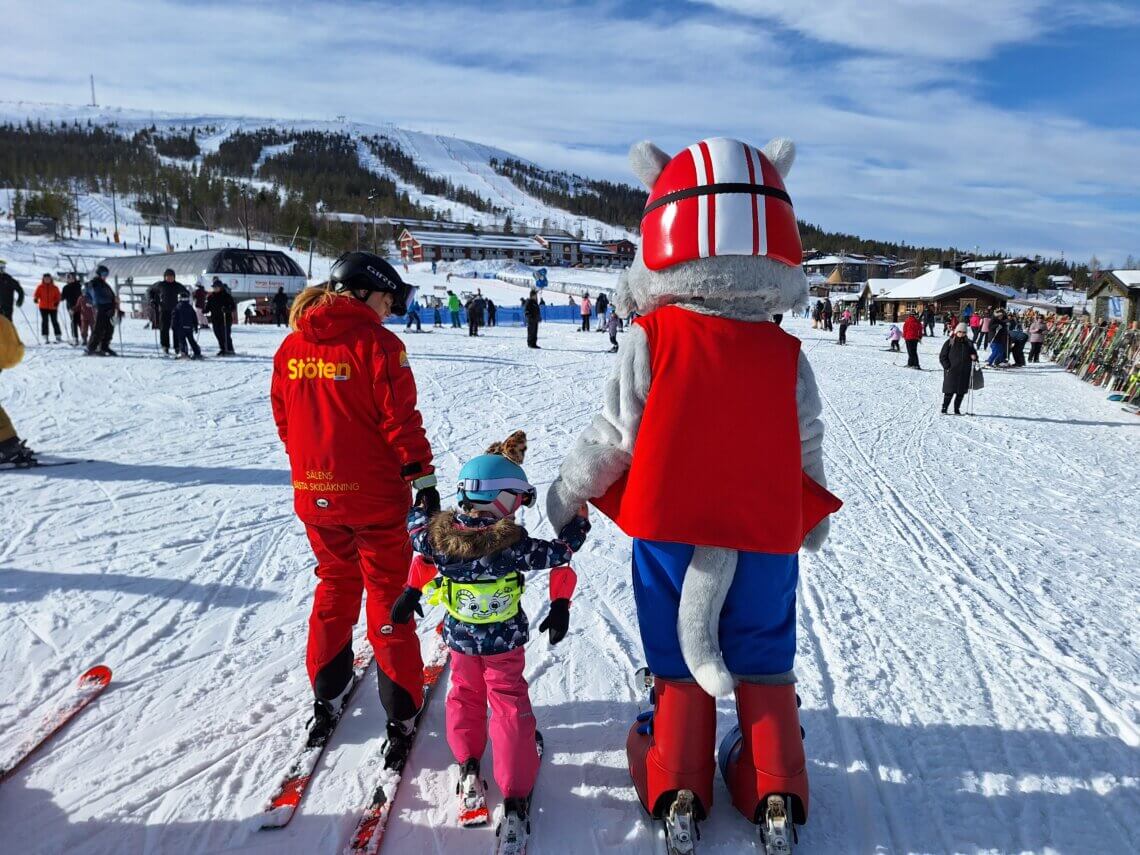Skigebied Stöten is heel kindvriendelijk, ze hebben zelfs hun eigen mascotte! 