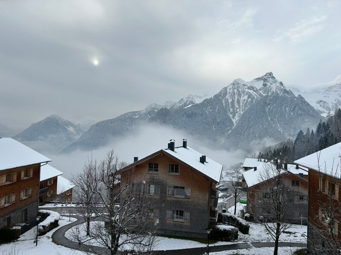 Wij verbleven in Landal Brandnertal, meteen aan de piste! 
