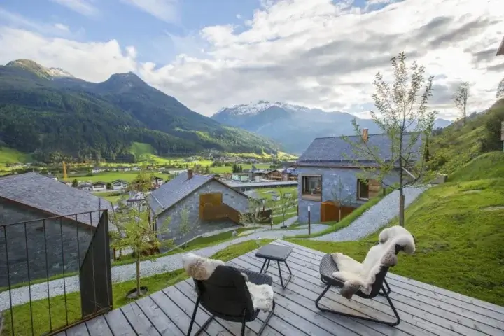 Smaragdresort in Bramberg am Wildkogel, een heerlijke plek in zomer en winter.