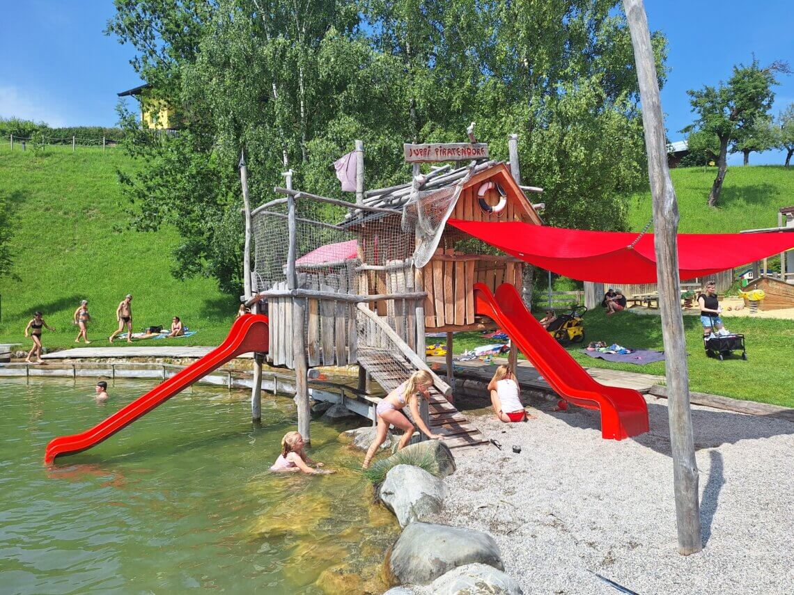 Het meer van Reith is perfect om af te koelen als je in het Alpbachtal met kinderen bent!