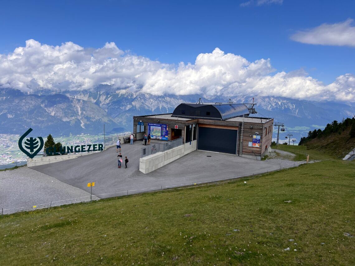 Het bergstation van Glungezer.