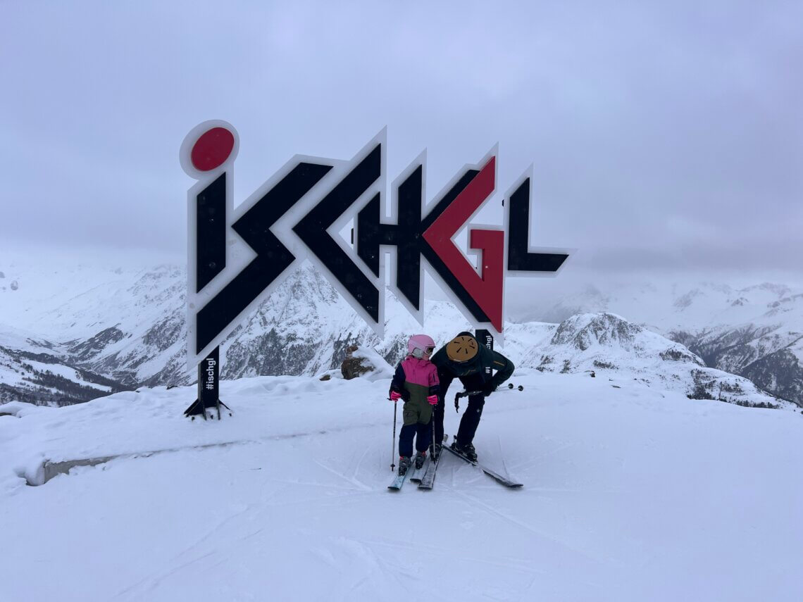 Zeker alls je kids al goed blauwe pistes kunnen skiën, is Ischgl een waar ski paradijs.