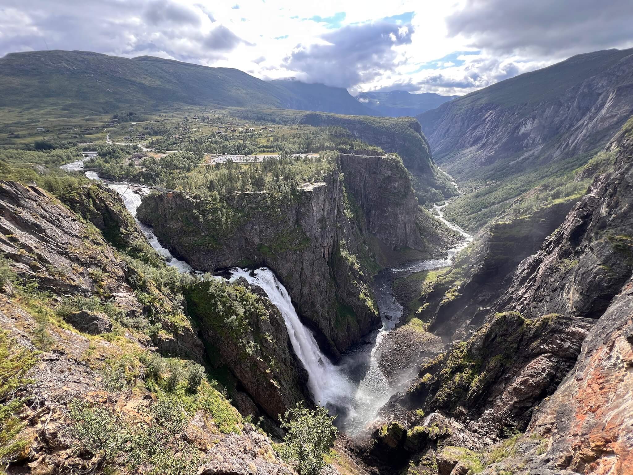 Watervallen in Noorwegen