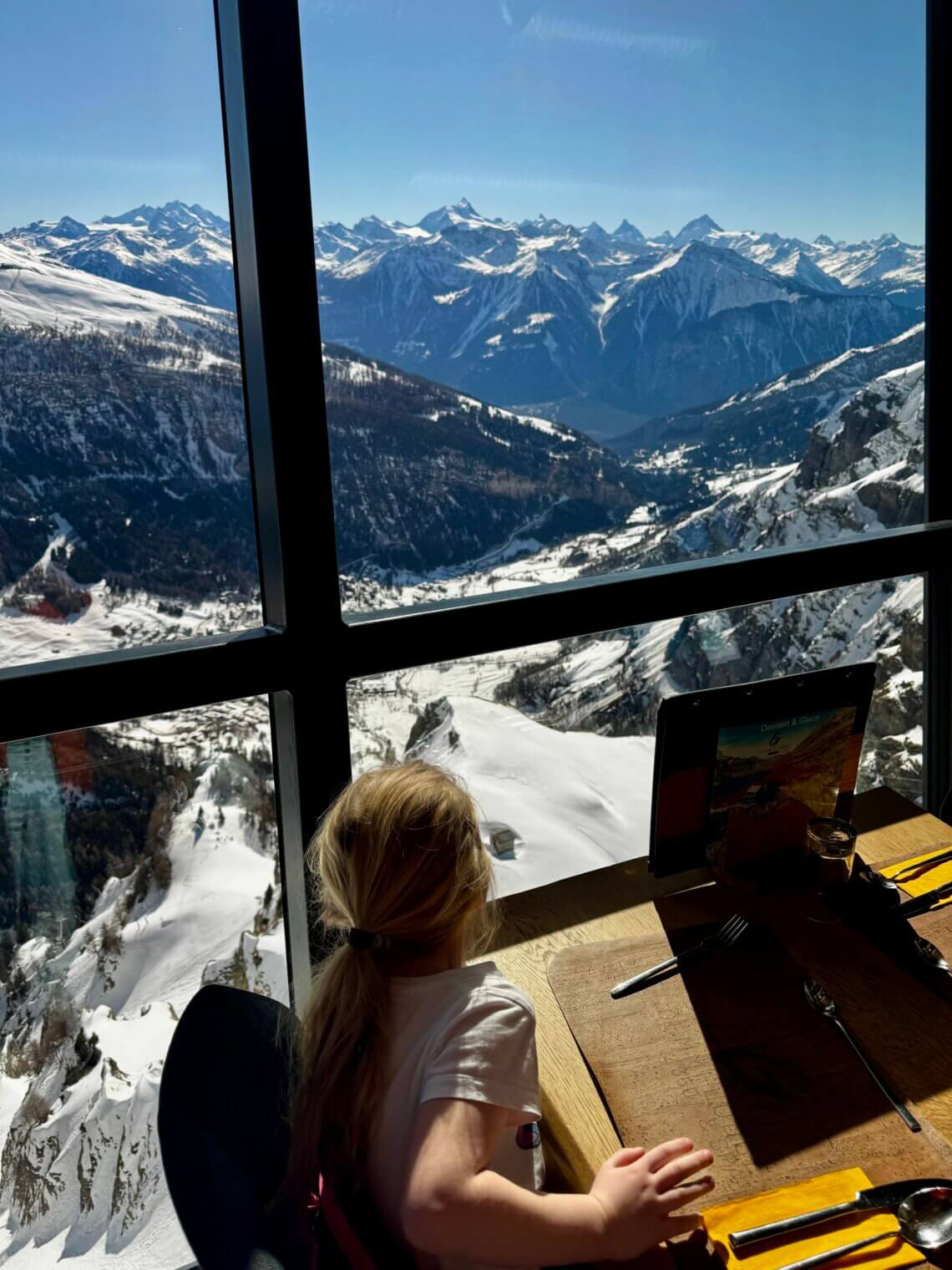 Gemmi Lodge Panorama Restaurant