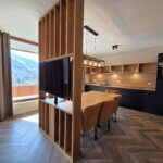 De keuken is van alle gemakken voorzien