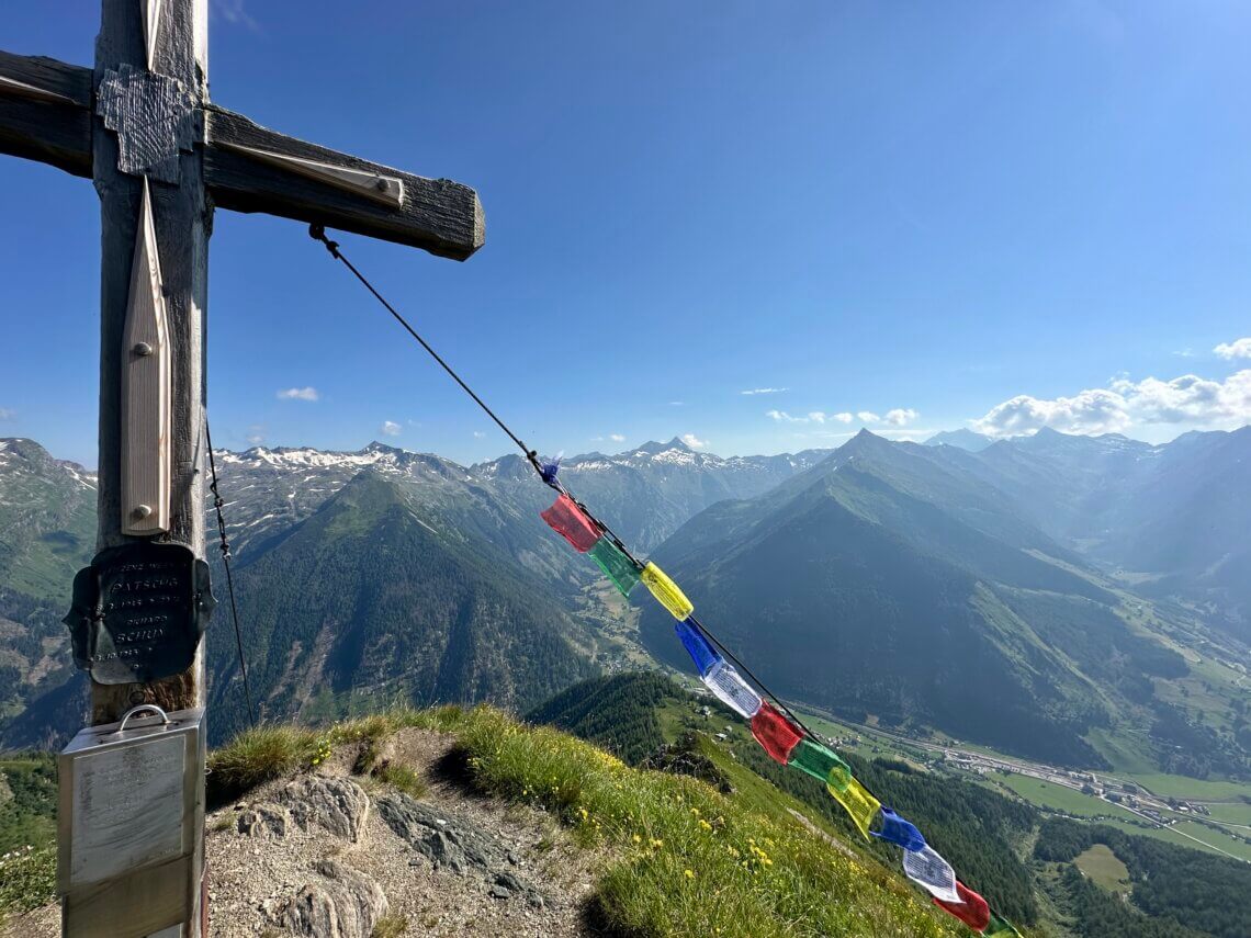 Berghaus Wanderlust uitzicht bergtop.