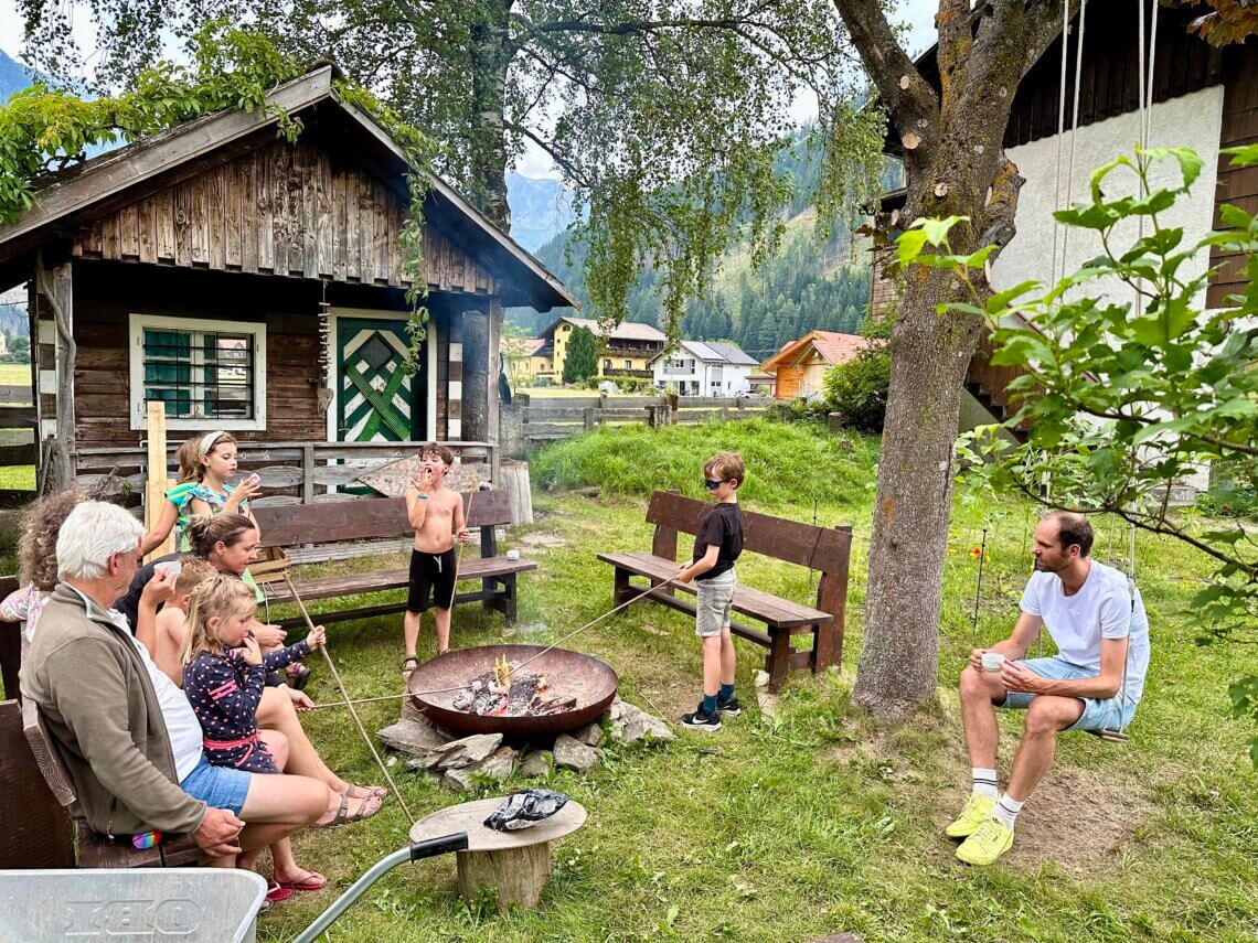 Berghaus Wanderlust vuurtje in de tuin.