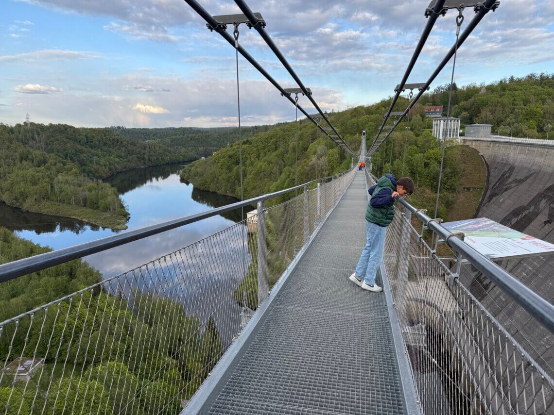 De Titan RT hangbrug bij Hardrenalin in OBEN im HARZ.