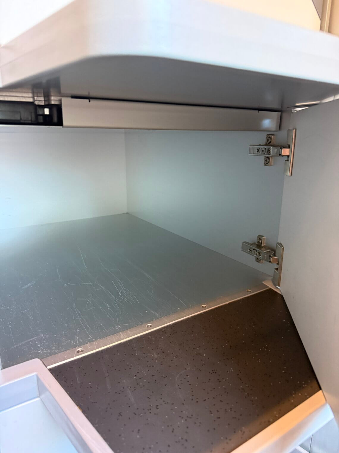In de Nightjet mini cabin heb je een kluisje voor bagage.